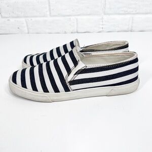 JACK ROGERS Slip on Black & White Striped Sneakers